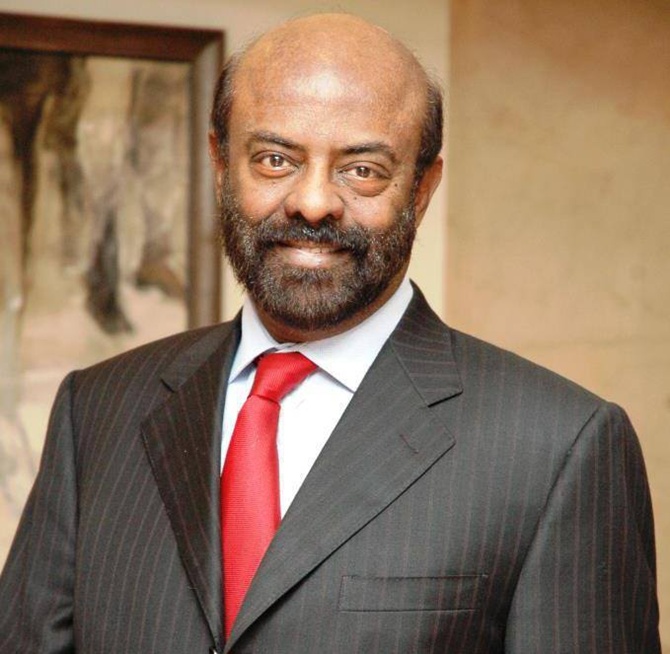 Shiv Nadar – The Magus Of The IT Industry!